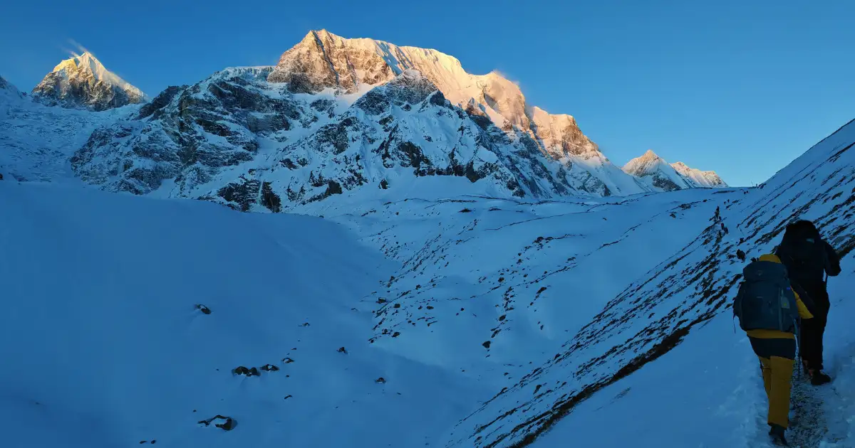 Larkye pass in Winter